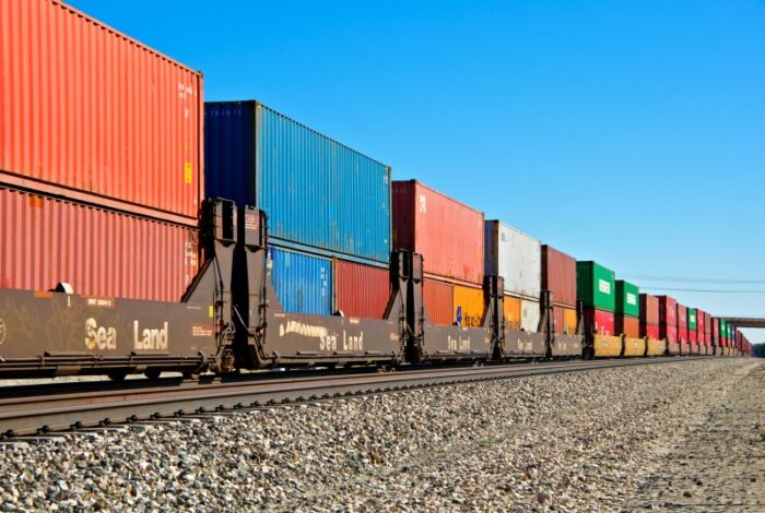 606 denuncias por robo a transporte ferroviario de carga en México en 2020