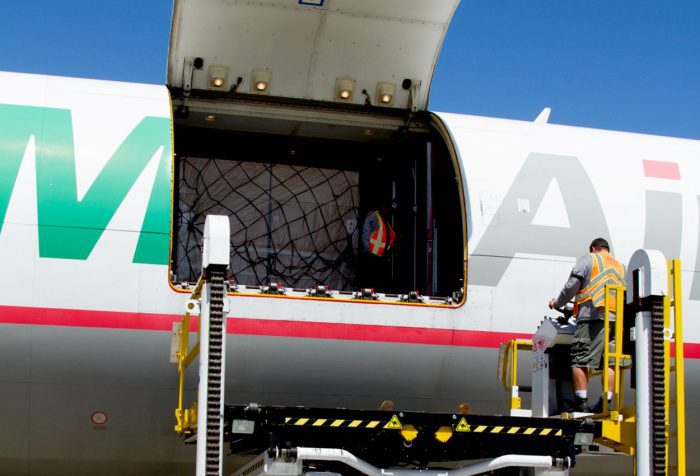 Estas son las aerolíneas mexicanas que más carga transportaron en 2021