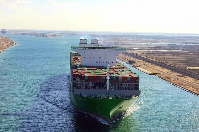 Canal de Suez será verde en 2030